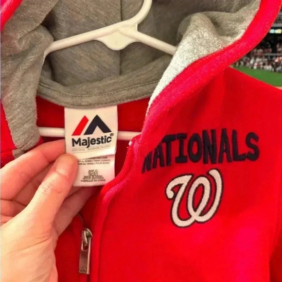 Majestic Authentic Washington Nationals 2T zip hoodie. Discount w bundling! - Picture 2 of 5